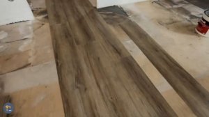 Как уложить клевую кварц виниловую плитку на фанеру своими руками