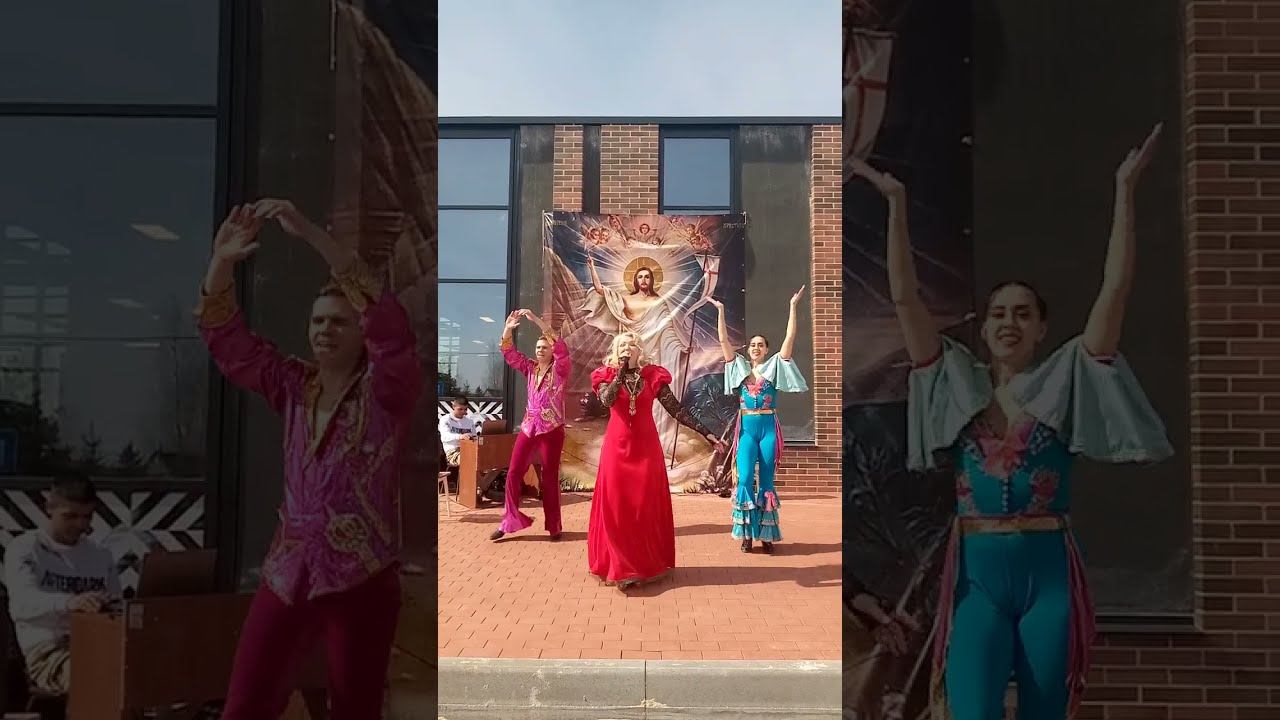 Наталия Рамаццина и шоу балет "Гоче да море" с песней Макарена смотреть онлайн