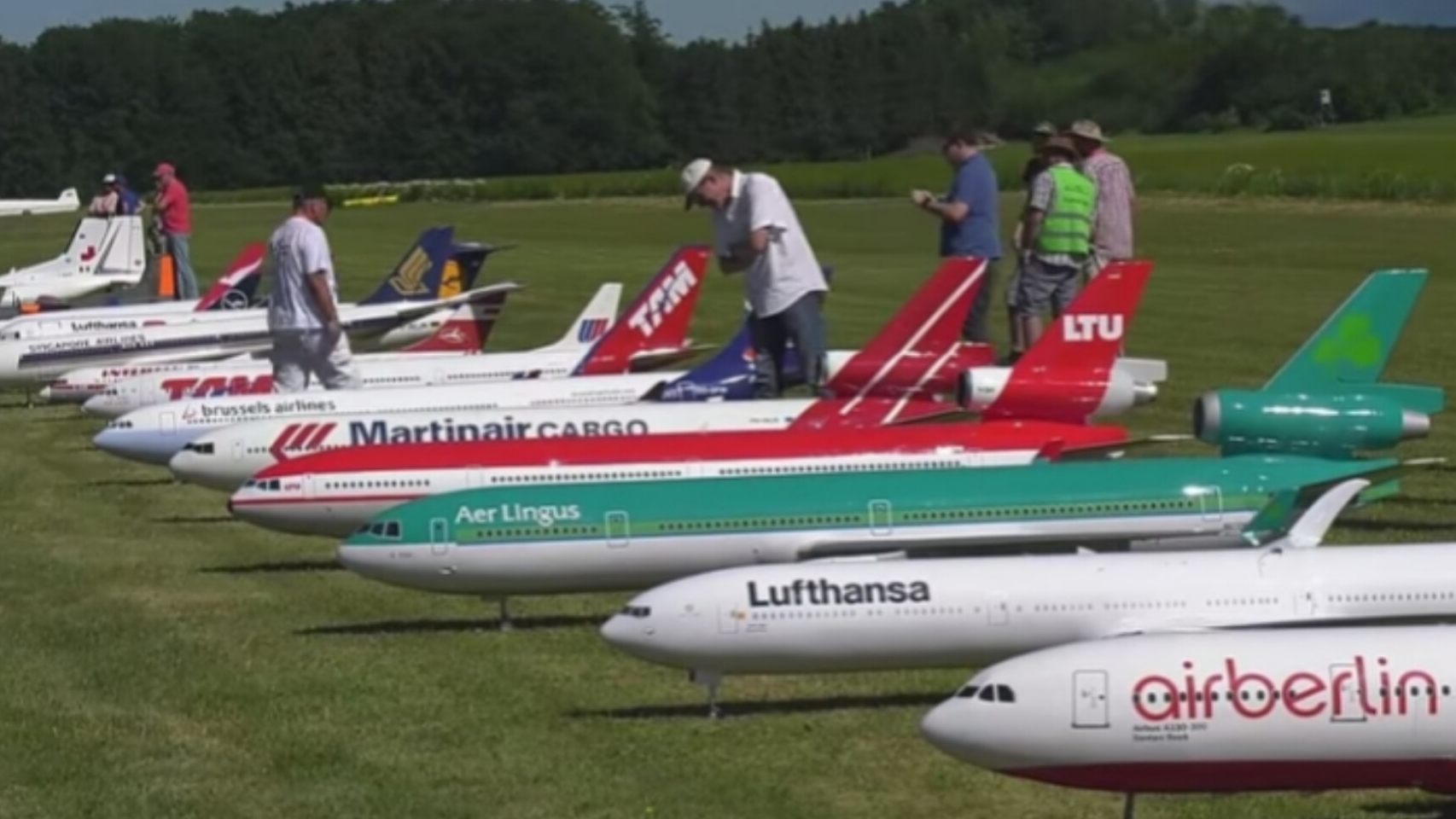 Подборка радиоуправляемых лайнеров смотреть онлайн