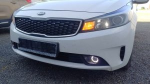 ПТФ EALights в Kia Cerato 3 YD. ДХО + поворотник, внутри линза