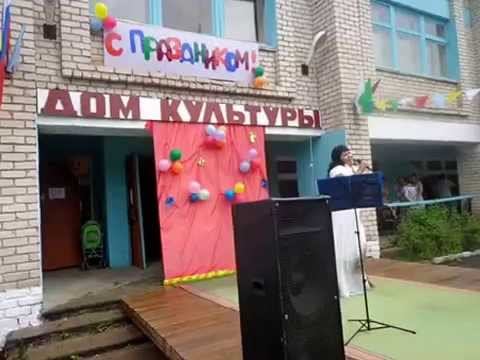 Выступление автора-исполнителя Елены Высоцкой на дне с. Большая Свеча.6 июля 2014 г. смотреть онлайн