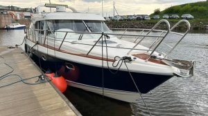 Катер Aquador 32C • 1020 моточасов • Отличное состояние