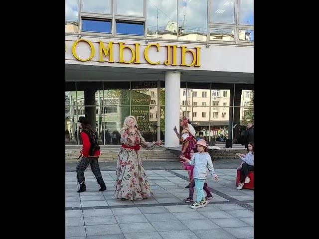 9 мая на главной улице города Нижнего Новгорода смотреть онлайн