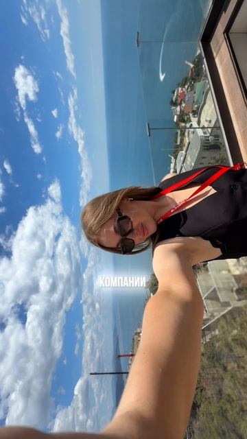 В нашей команде не просто работают — здесь дружат. И сегодня мы дружно поздравляем тебя!