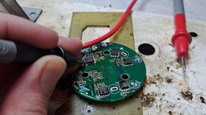 Ремонт пылесоса Futula v14! Ошибка красный мигающий круг.