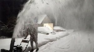 Бензиновый самоходный снегоуборщик Deko ST 560 LE