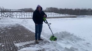 Снеголопата Greenworks – обзор и сравнение с новой модель?