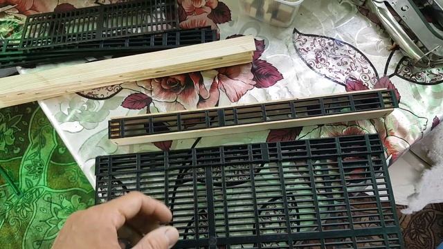 ДЕЛАЮ ИЗОЛЯТОРЫ ДЛЯ МАТОК | ИЗОЛЯТОР СВОИМИ РУКАМИ | Пч смотреть онлайн