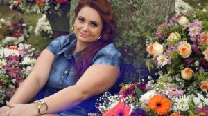 Цвет лица уже не персика.  Елена Карпук.