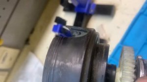 Триммер Makita Dur 181 DUR181Z ремонт двигателя