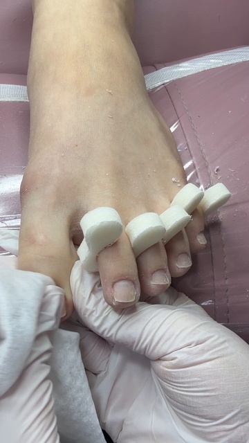 Процесс педикюра с плёнками😍#педикюр #плёнки#nails