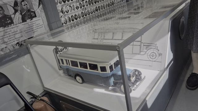 В День Памяти жертв блокады - передвижная экспозиция "Дорога Жизни - дорога труда!" смотреть онлайн