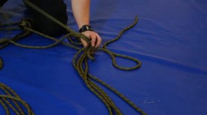 DIY как сделать носилки из подручных средств