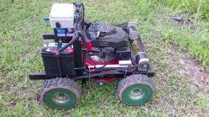 Радиоуправляемая газонокосилка 4X4