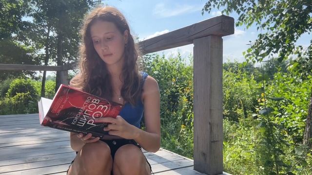 "Королевство шипов и роз" - фэнтези, в которое влюбляют? смотреть онлайн