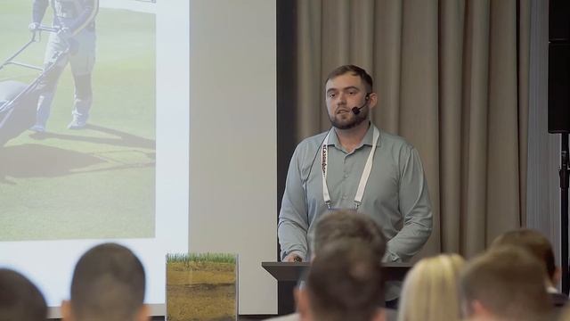 "Технология ухода футбольных полей с натуральным и ги смотреть онлайн