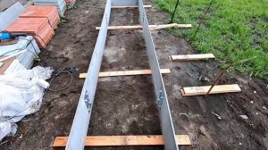 Наша первая теплица. Как сделать грядки из шифера. Люб?