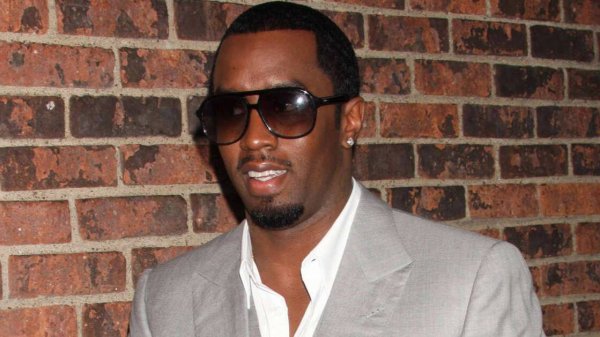 USA Today: P. Diddy назначил награду в $1 млн за убийство Тупака