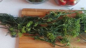 Квашеные огурцы и помидоры, как из бочки.