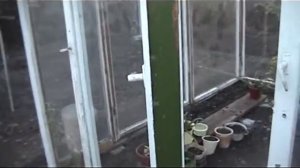 Теплица  из оконных рам -  легко собрать