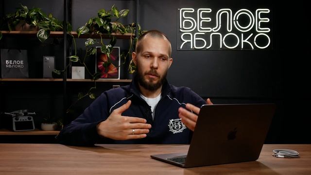 Обзор MacBook Air 13 M2 | Лучший ноутбук на каждый день | Входн? смотреть онлайн