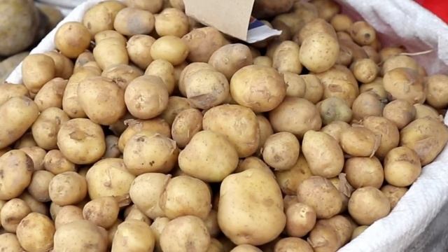 Картошка вырастет гигантской! Чудо-подкормка, которая смотреть онлайн