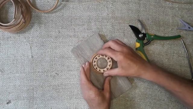 Узелковое плетение подставка под горячее 1