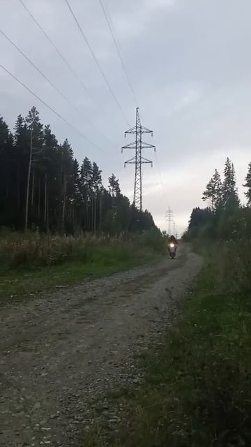 На мопеде мчим к победе .mp4