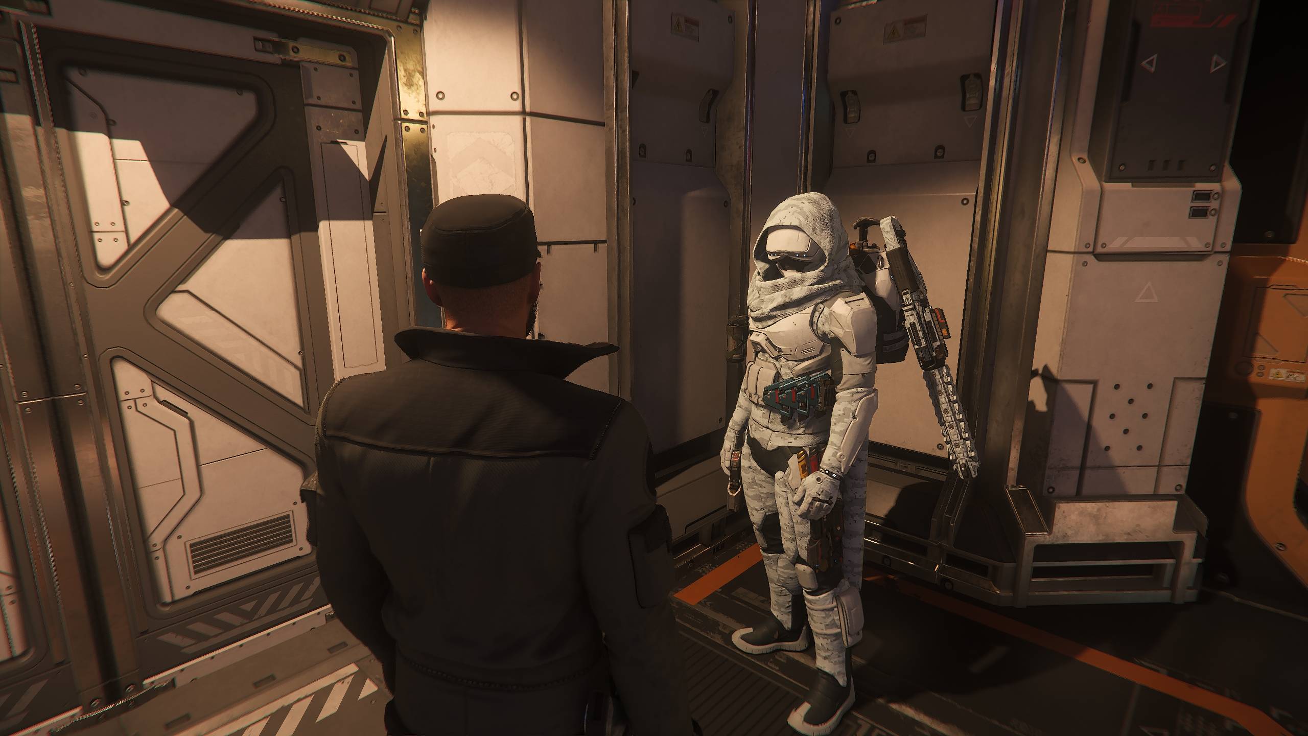 StarCitizen.как снять и обратно одеть МобиГлас