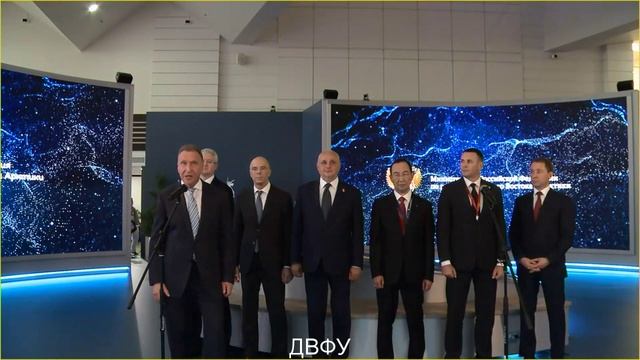 Владимир Путин дал старт работе нового международного терминала аэропорта Хабаровск смотреть онлайн