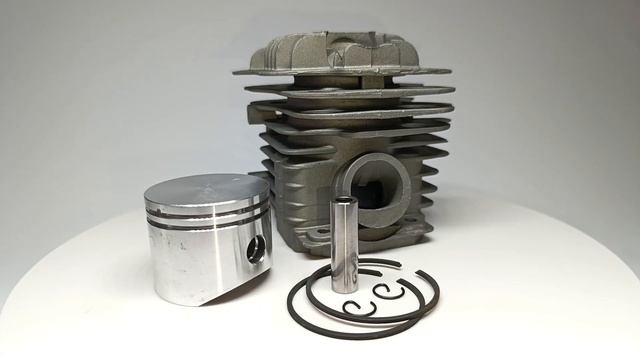 Циліндр з поршнем для Oleo-Mac 947, 952, Efco 147, 152, для бензопил (
