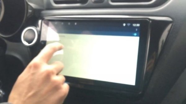 Как подключить VIPER 625 к штатному головному устройству???