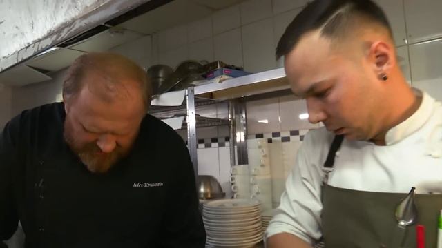 НА НОЖАХ:  Санкт-Петербург | 