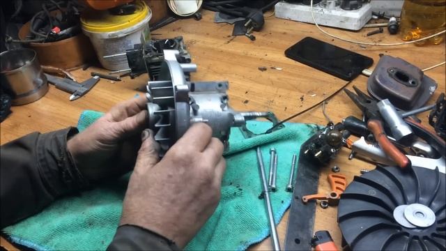 Заводится и даже не долго работает.Бензо-ветродуйка "Ш смотреть онлайн