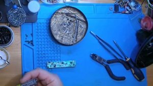 Отпугиватели от кротов на солнечной батарее Как это у?