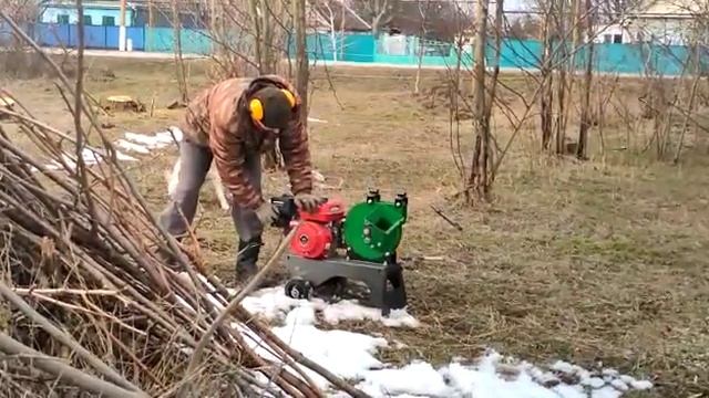 наш новый помощник, первое "включение" смотреть онлайн