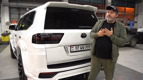 Тюнинг Toyota Land Cruiser 200 рестайлинг в 300 Wald Black Bison