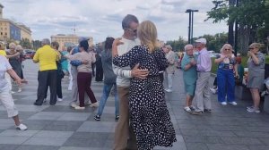 ОТЦВЕЛА ЛИПА БЕЛАЯ, ВОТ И ВСТРЕТИЛИСЬ ВНОВЬ! ТАНЦЫ ХАР?