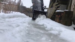 Снегоуборщик Kettama отработал почти месяц какой результ