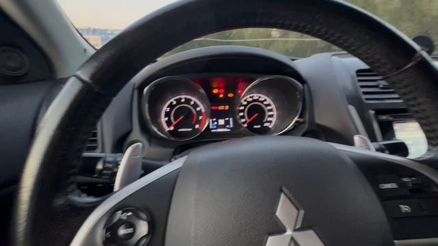 MiniPajero смотреть онлайн