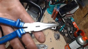 Бензопила STIHL MS 180 - слетает тяга управления ДЗ