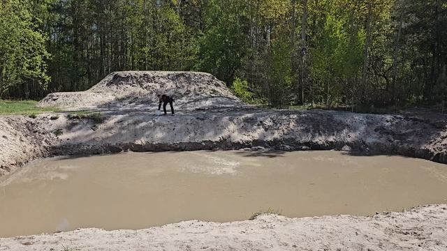 На хуторе спасаем лесной пруд. Высаживаем водные раст? смотреть онлайн