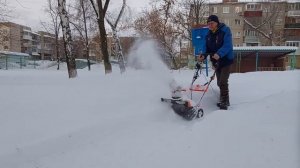 Снегоуборщик Прораб EST 1801. Эксплуатация и ремонт. Отзы?