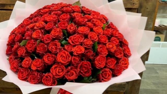 Букет 101 троянда Ель Торо смотреть онлайн