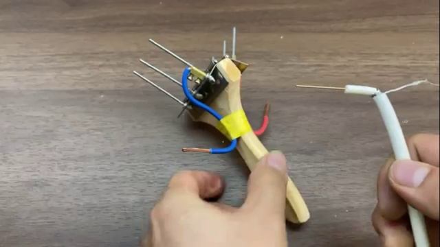 Интернет не нужен! Миллионы людей получают выгоду от этой новой идеи смотреть онлайн