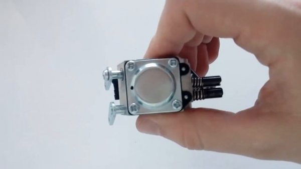 Карбюратор  для китайской бензопилы 4500 5200 5800 Carb 2 и ком?