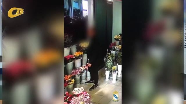 РАНЕЕ СУДИМЫЙ ГОРОЖАНИН РЕШИЛСЯ НА ГРАБЕЖ РАДИ БУКЕТА