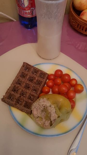 Обед смотреть онлайн