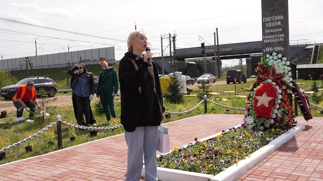 Мы посадили 200 деревьев на земле, где умирали люди 😱