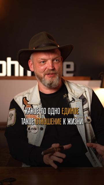 КАК отличить мотоциклиста от ДРУГИХ? #мотобратсво #мотоцикл #мотобудни смотреть онлайн